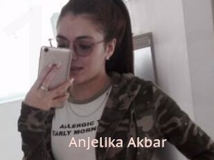 Anjelika_Akbar