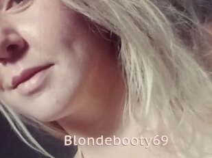 Blondebooty69