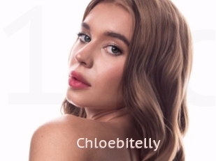 Chloebitelly