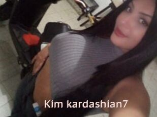 Kim_kardashian7