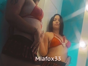 Miafox33