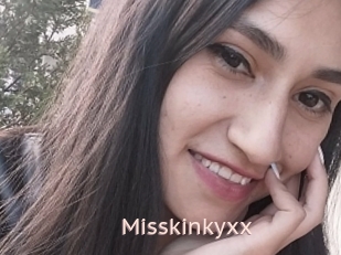 Misskinkyxx