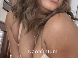 Naomiplum