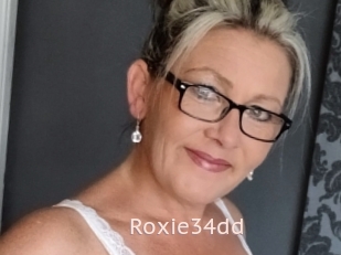 Roxie34dd