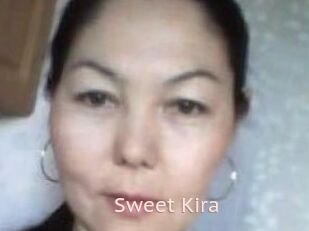 Sweet_Kira_