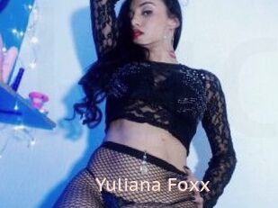 Yuliana_Foxx